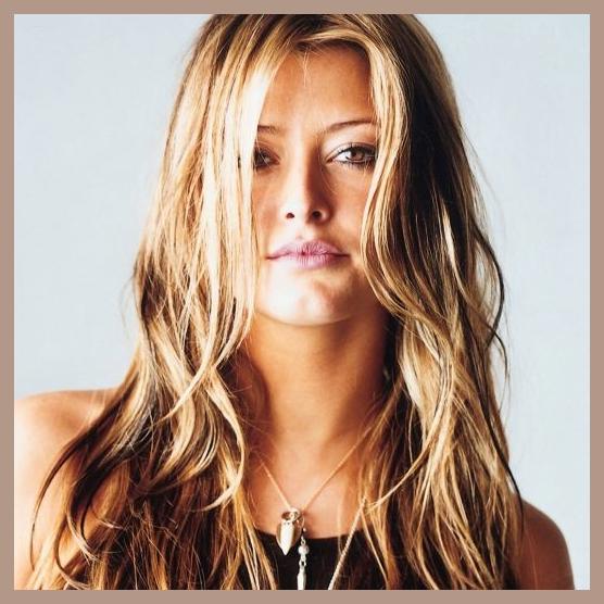 Holly Valance